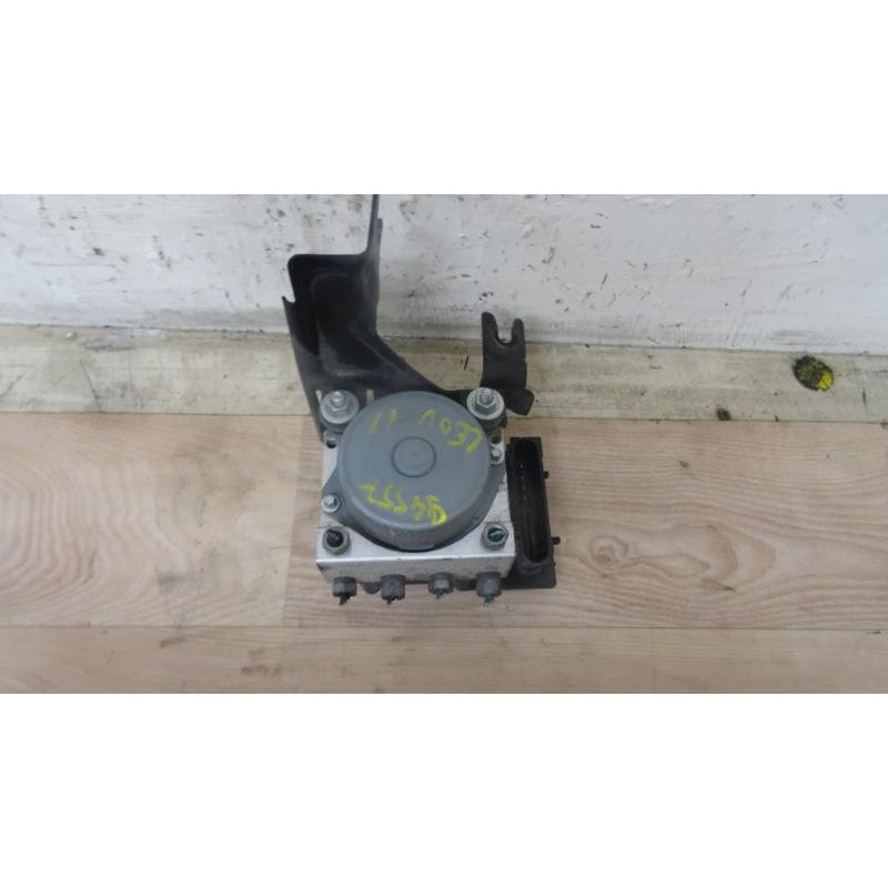 Bloc ABS (freins anti-blocage) RENAULT CLIO III PHASE 2 d’occasion