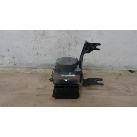 Bloc ABS (freins anti-blocage) RENAULT CLIO III PHASE 2 d’occasion