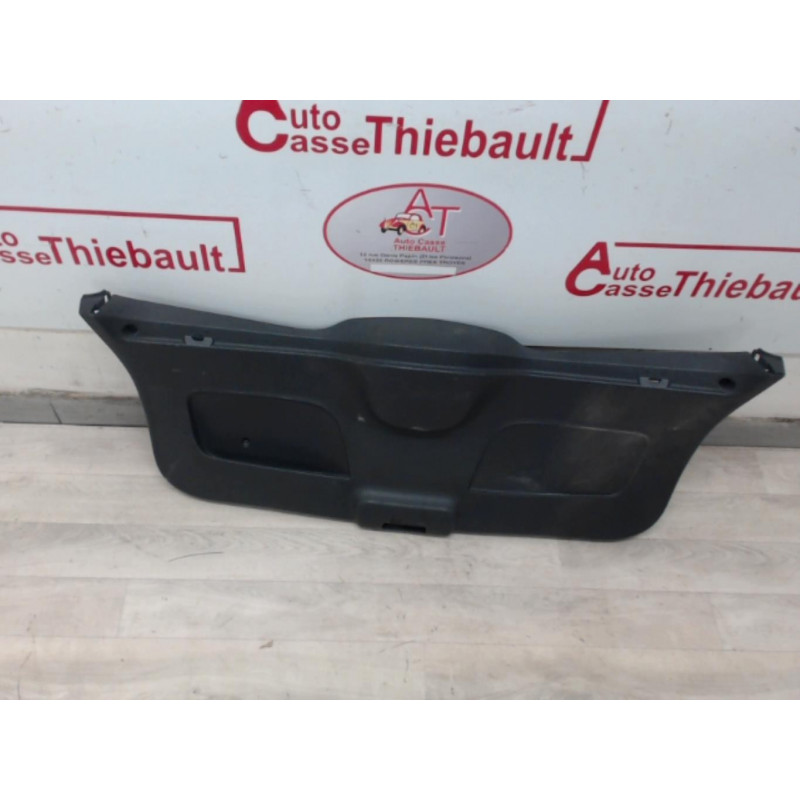 Garniture hayon RENAULT CLIO III PHASE 2 d’occasion