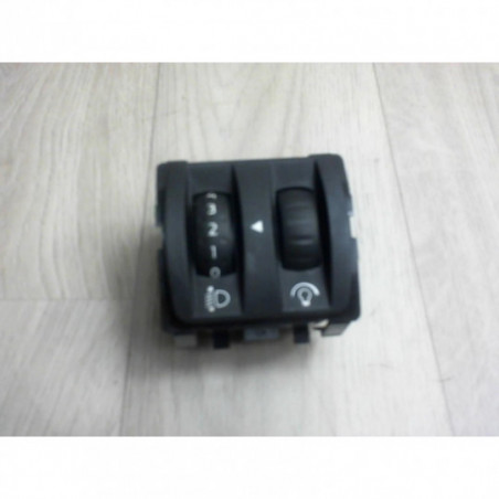 Commande de reglage hauteur de phare RENAULT CLIO IV d’occasion