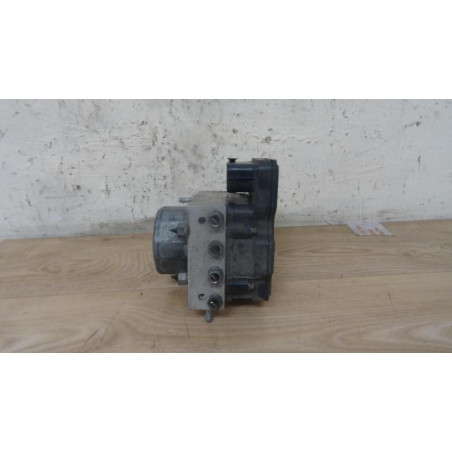 Bloc ABS (freins anti-blocage) RENAULT CLIO IV d’occasion