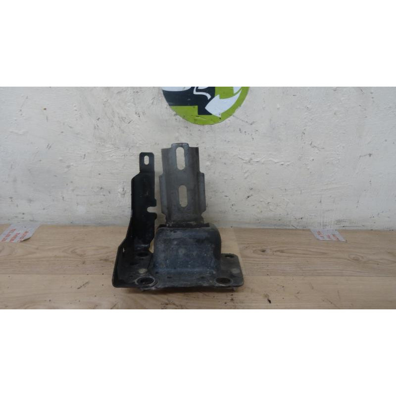 Support moteur droit CITROEN C2 1.4 d’occasion
