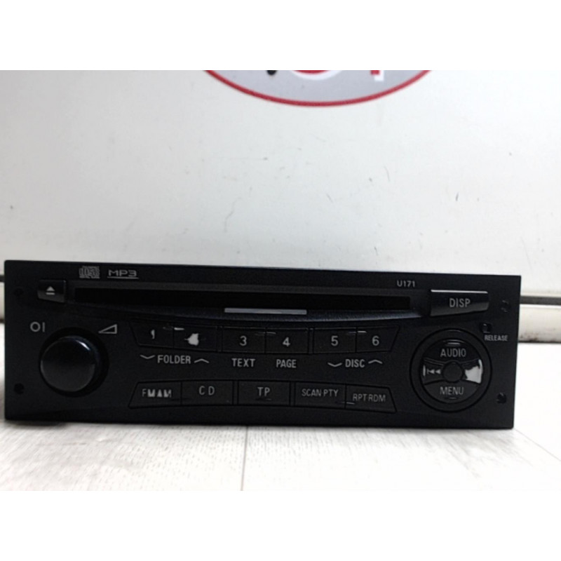Autoradio d'origine MITSUBISHI GRANDIS d’occasion