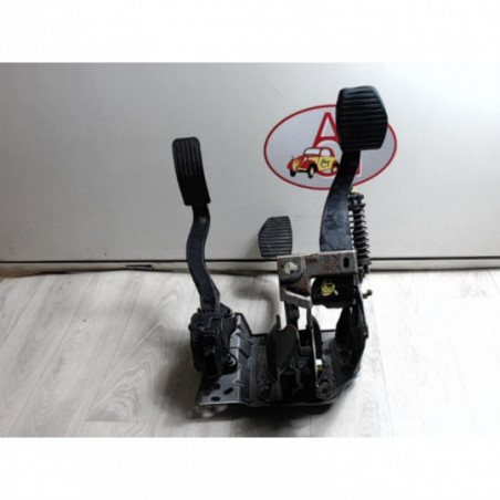 Pedalier MITSUBISHI GRANDIS d’occasion