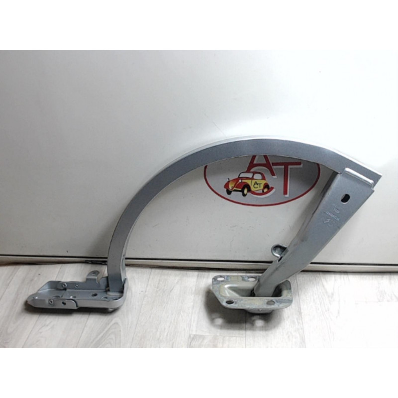 Charniere de porte de coffre droit CITROEN C5 II d’occasion
