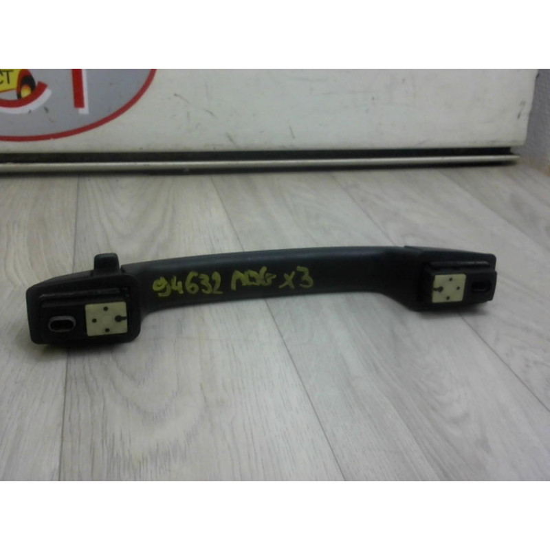 Poignee de maintien arriere gauche BMW X3 (E83) PHASE 2 (LCI) d’occasion