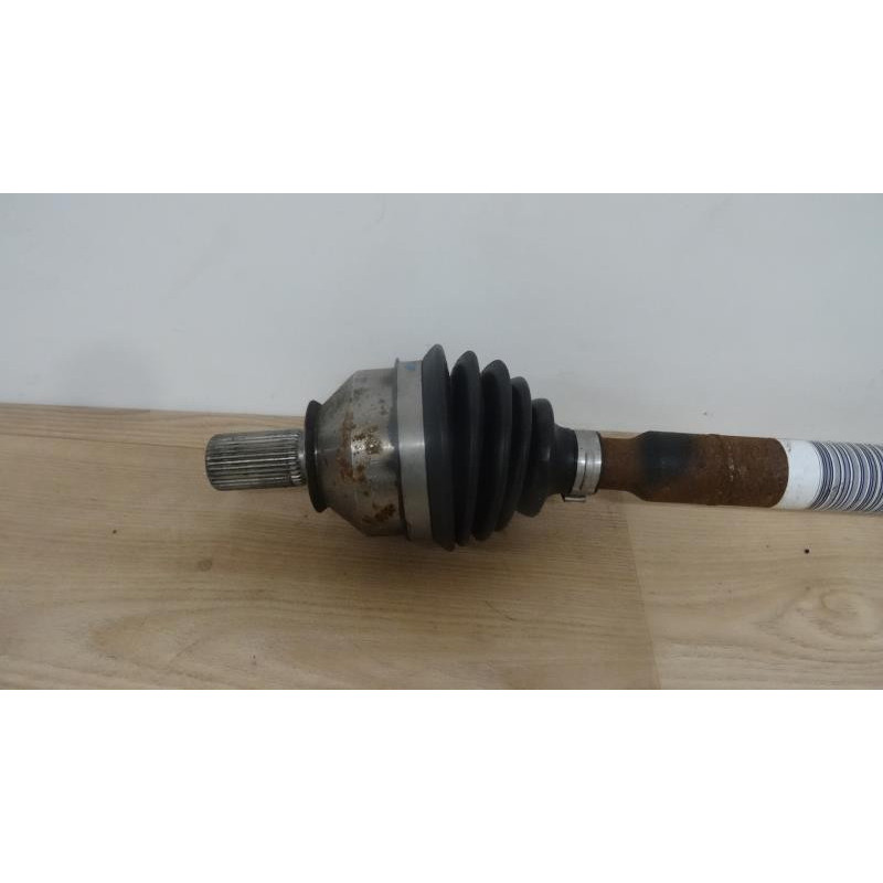 Cardan arriere droit (transmission) RENAULT TWINGO III d’occasion