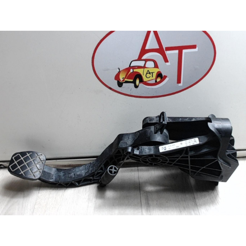 Pedalier d'embrayage AUDI A1 1.4 TFSI d’occasion
