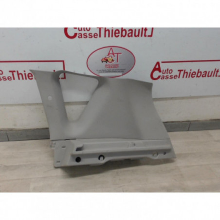 Garniture laterale de coffre arriere droite RENAULT SCENIC III PHASE 1 d’occasion