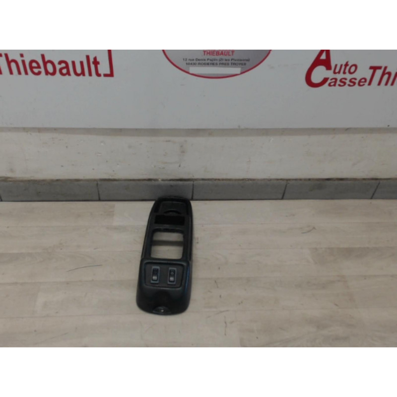 Console central (interieur plastique) MICROCAR  d’occasion