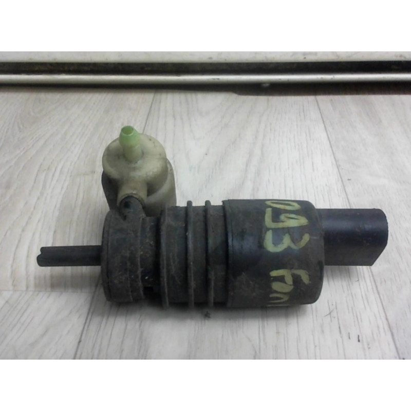 Pompe lave glace avant SMART FORTWO COUPE 50 d’occasion