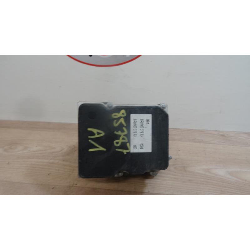 Bloc ABS (freins anti-blocage) AUDI A1 1.4 TFSI d’occasion