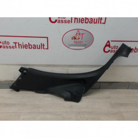 Garniture de passage de roue inter PEUGEOT 2008 d’occasion