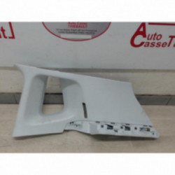 Garniture laterale arriere droite de custode PEUGEOT 2008 d’occasion
