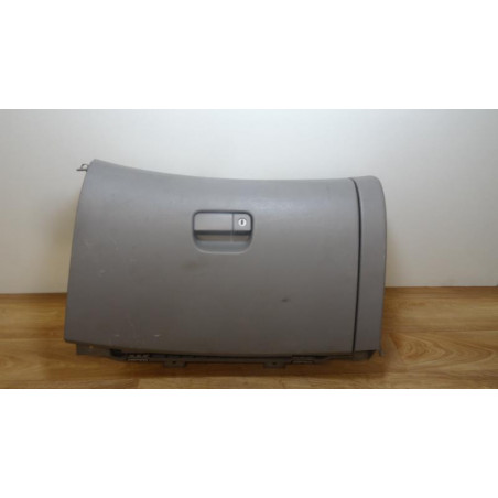 Boite a gants MITSUBISHI GRANDIS d’occasion