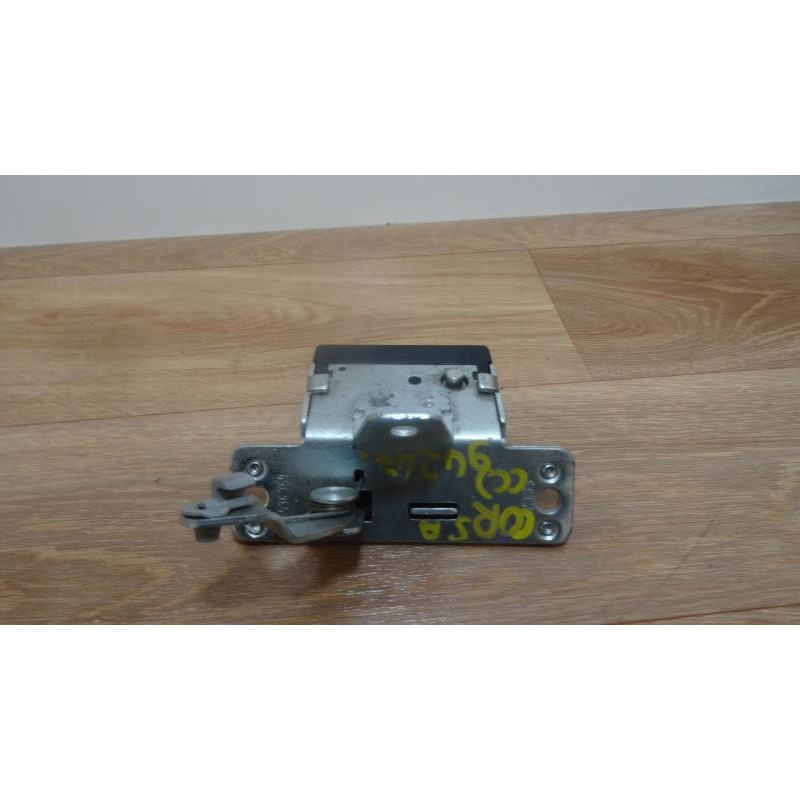 Serrure de coffre OPEL CORSA (C) PHASE 1 d’occasion