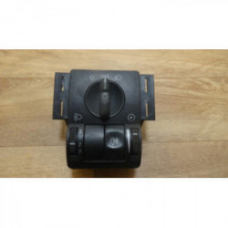 Commande de phare OPEL CORSA (C) PHASE 1 d’occasion