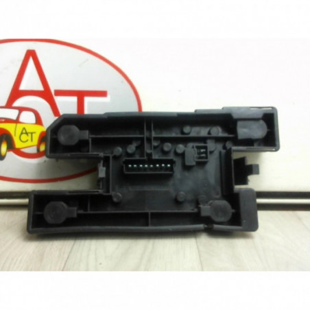 Platine feu arriere gauche RENAULT CLIO I PHASE 2 d’occasion