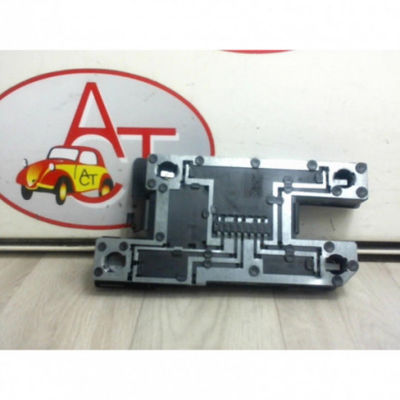 Platine feu arriere droit RENAULT CLIO I PHASE 1 d’occasion