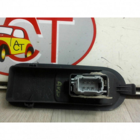 Interrupteur de leve vitre avant droit RENAULT  d’occasion