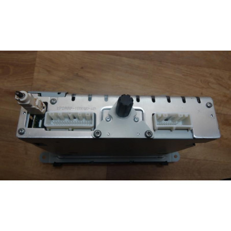 Autoradio d'origine RENAULT CLIO IV IV DCI d’occasion