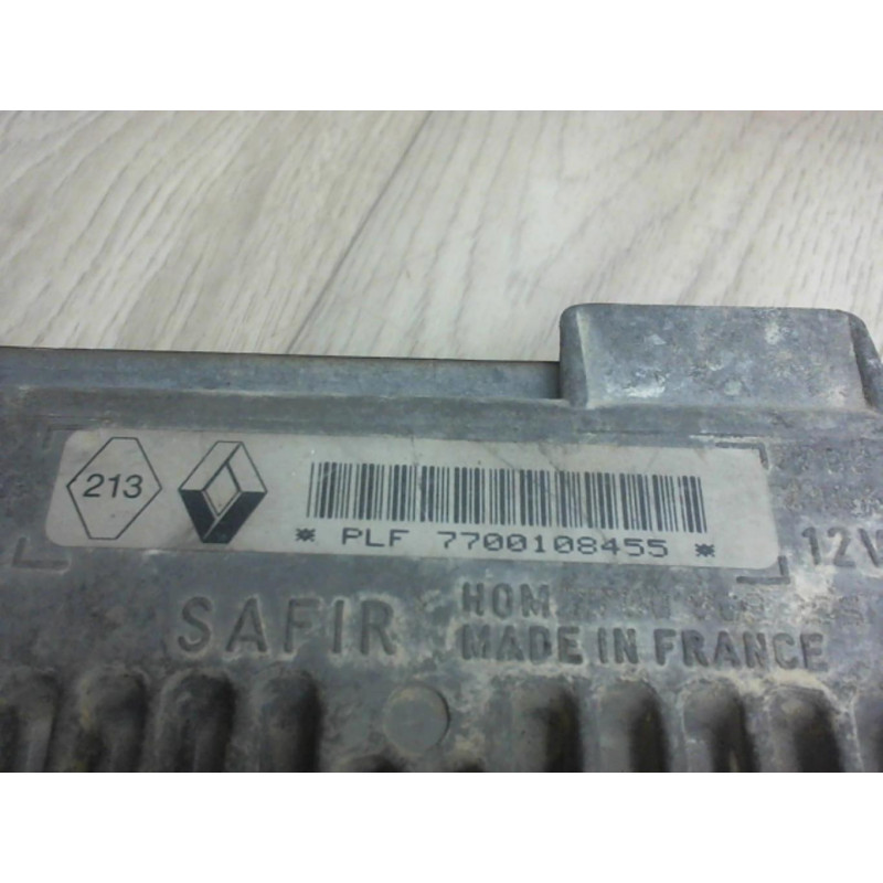 Calculateur moteur RENAULT CLIO I PHASE 3 d’occasion