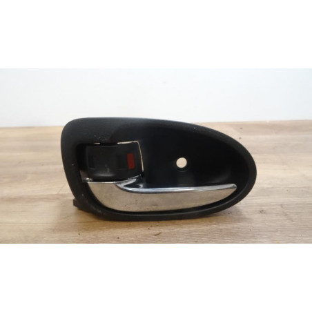 Poignee interieur arriere gauche TOYOTA YARIS II PHASE 2 d’occasion
