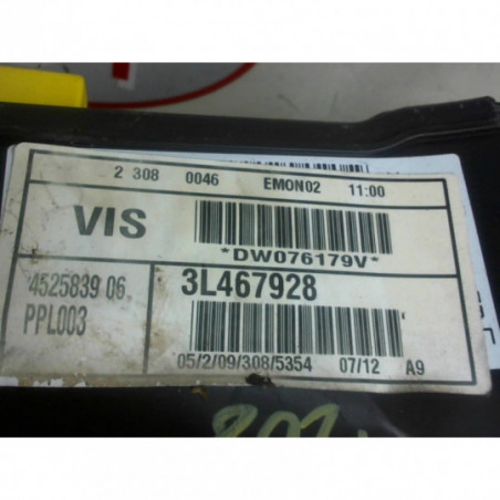 Porte fusible PEUGEOT 208 d’occasion