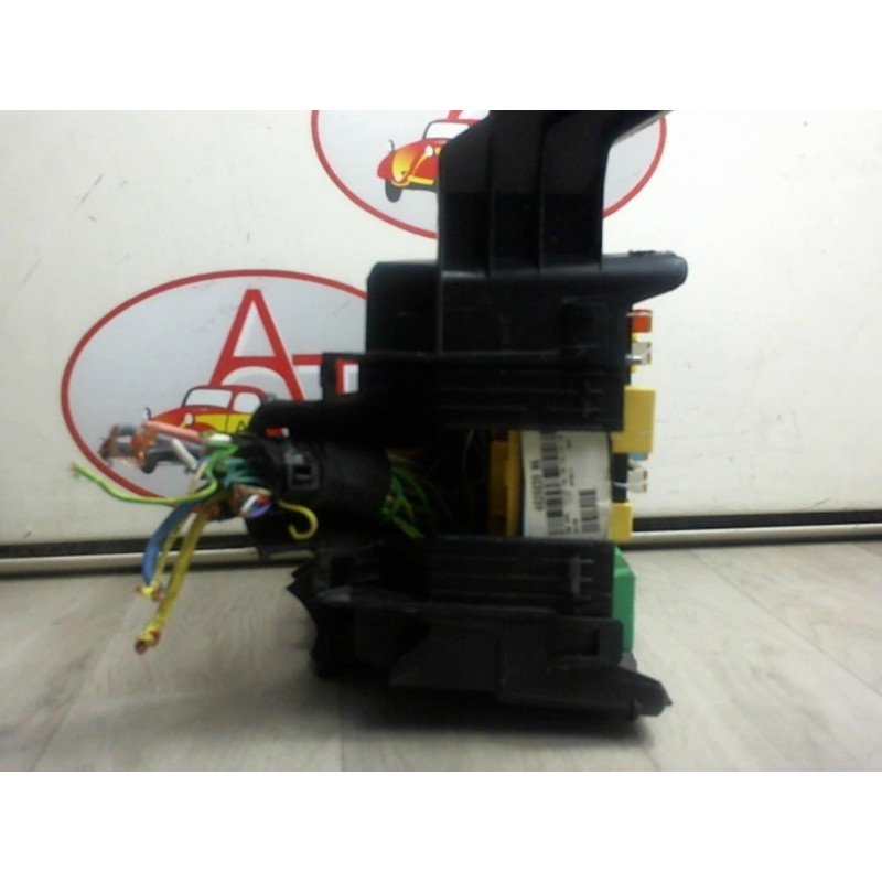 Porte fusible PEUGEOT 208 d’occasion
