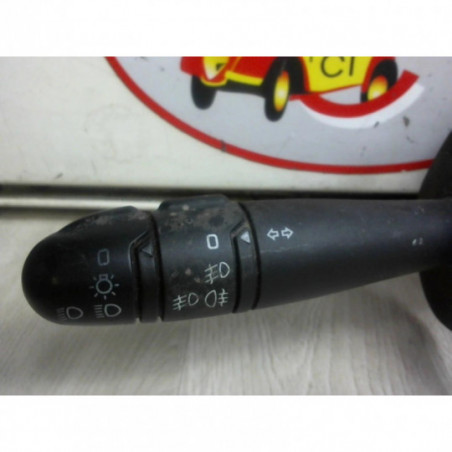 Com (Bloc Contacteur Tournant+Commodo Essuie Glace+Commodo Phare) RENAULT  d’occasion
