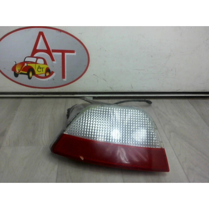 Anti brouillard arriere droit FORD FOCUS d’occasion