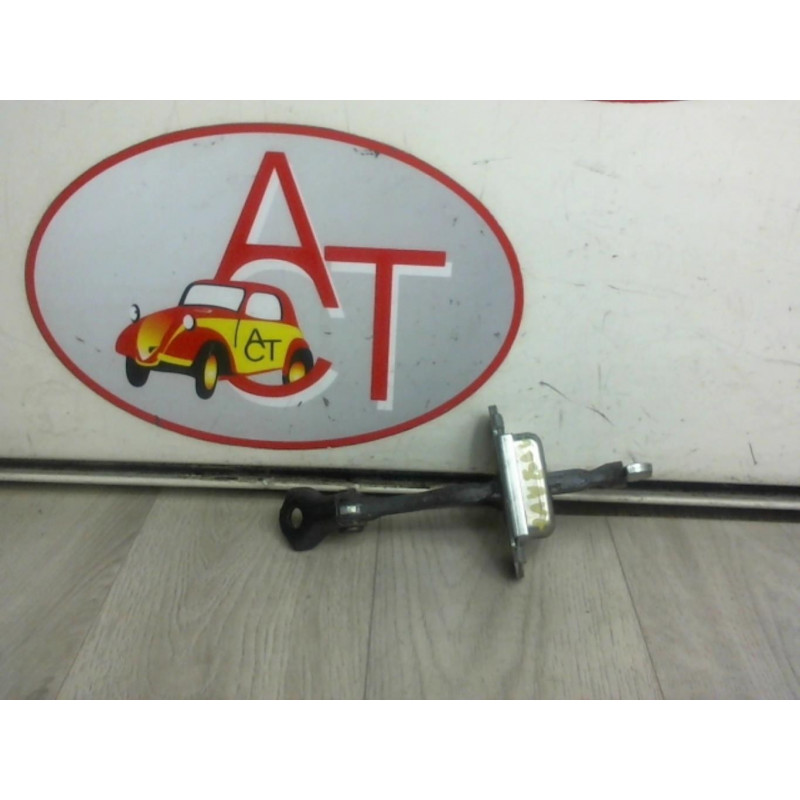 Tirant de porte avant gauche PEUGEOT 108 d’occasion