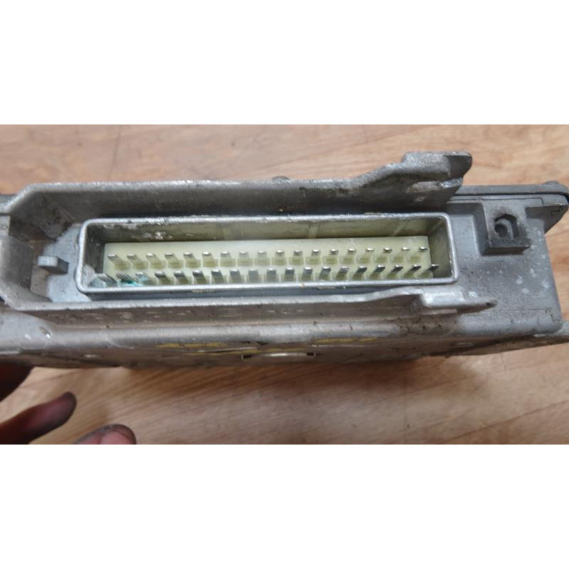 Calculateur PEUGEOT 106 PHASE 2 d’occasion
