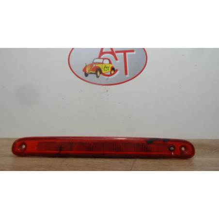 Feu arriere stop central PEUGEOT 107 PHASE 2 d’occasion