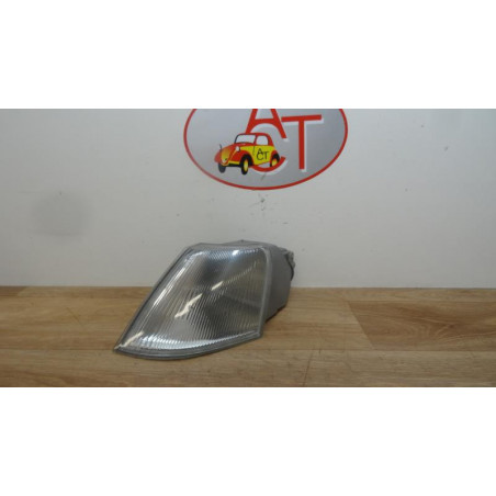 Optique avant secondaire gauche (feux)(clignotant) CITROEN XANTIA PHASE 2 d’occasion