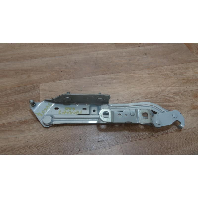 Charniere de porte arriere droit RENAULT Phase 2 Classic d’occasion