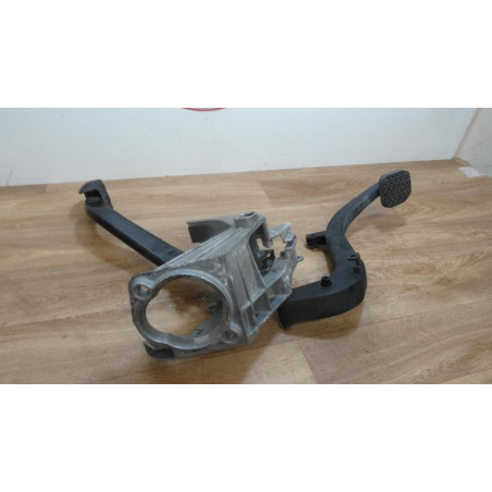 Pedalier BMW SERIE 1 (E87) PHASE 1 d’occasion