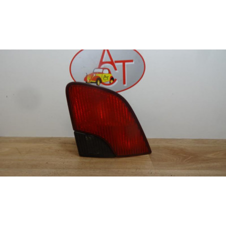 Feu arriere secondaire droit (feux) PEUGEOT 406 BREAK PHASE 1 d’occasion