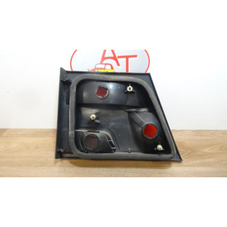 Feu arriere secondaire droit (feux) PEUGEOT 806 d’occasion