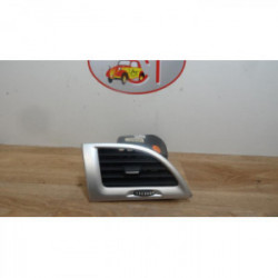 Aerateur tableau de bord avant gauche VOLKSWAGEN GOLF IV d’occasion