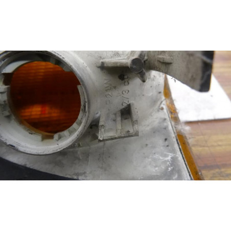 Optique avant secondaire gauche (feux)(clignotant) AUDI 80 (B4) d’occasion