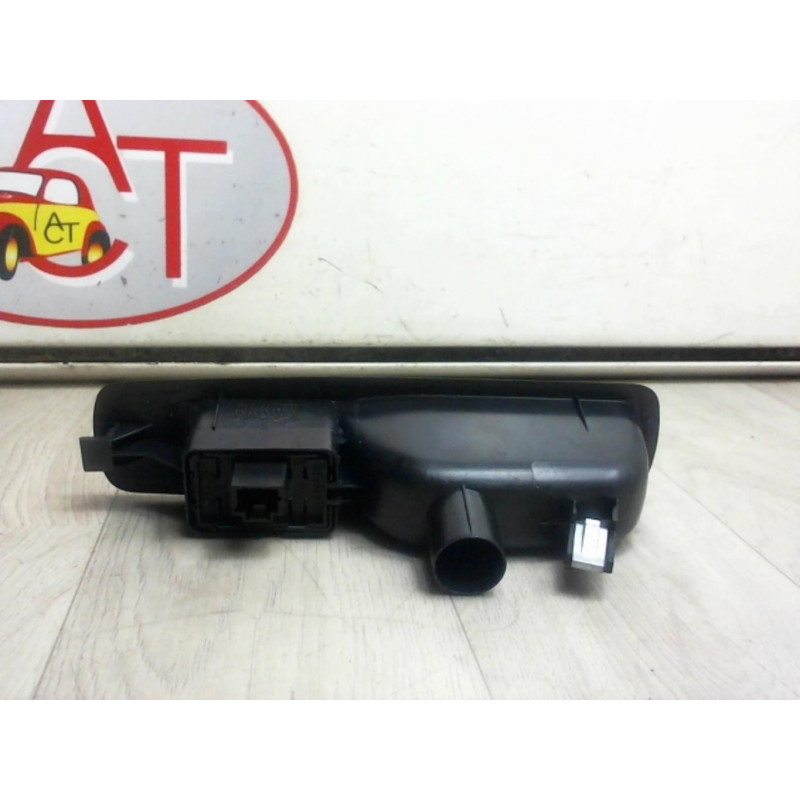 Interrupteur de leve vitre arriere droit RENAULT MEGANE III PHASE 1 d’occasion
