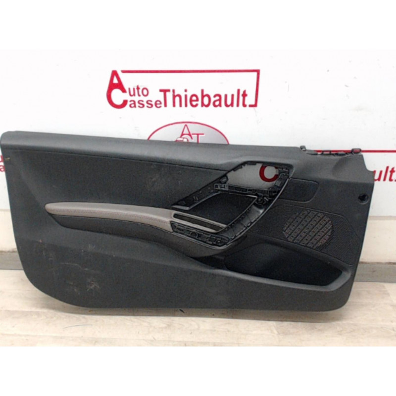 Panneau de porte avant gauche PEUGEOT 208 d’occasion