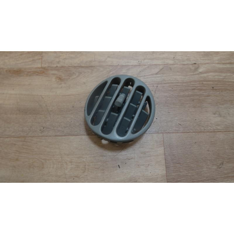 Aerateur tableau de bord RENAULT KANGOO I EXPRESS PHASE 2 d’occasion