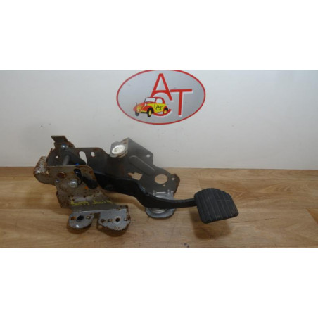 Pedalier RENAULT  d’occasion
