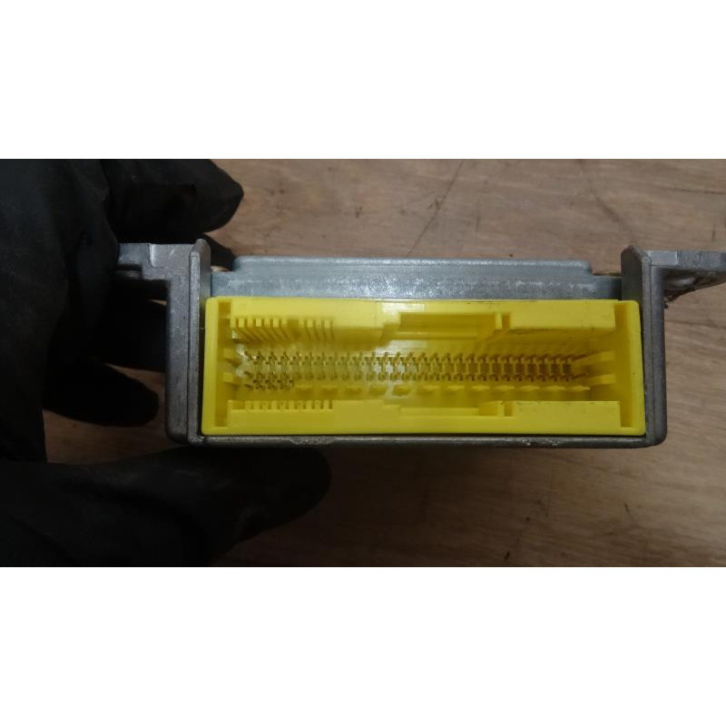 Boitier air bag AUDI A3 (8P) PHASE 1 d’occasion