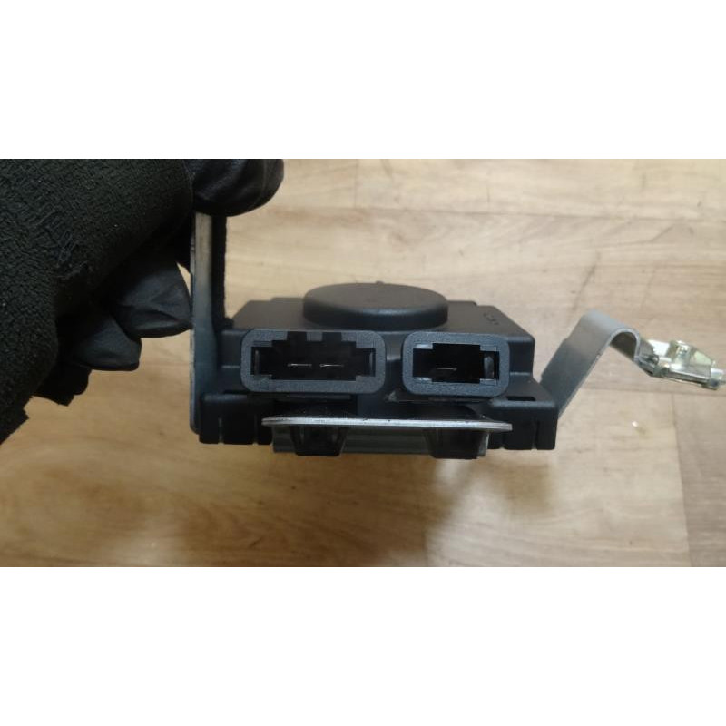 Amplificateur antenne AUDI A3 (8P) PHASE 1 d’occasion