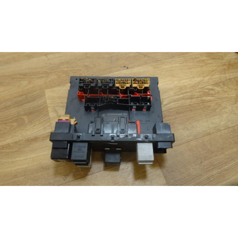 Boitier BCM AUDI A3 (8P) PHASE 1 d’occasion