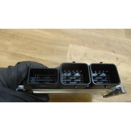Calculateur PEUGEOT 308 PHASE 1 d’occasion