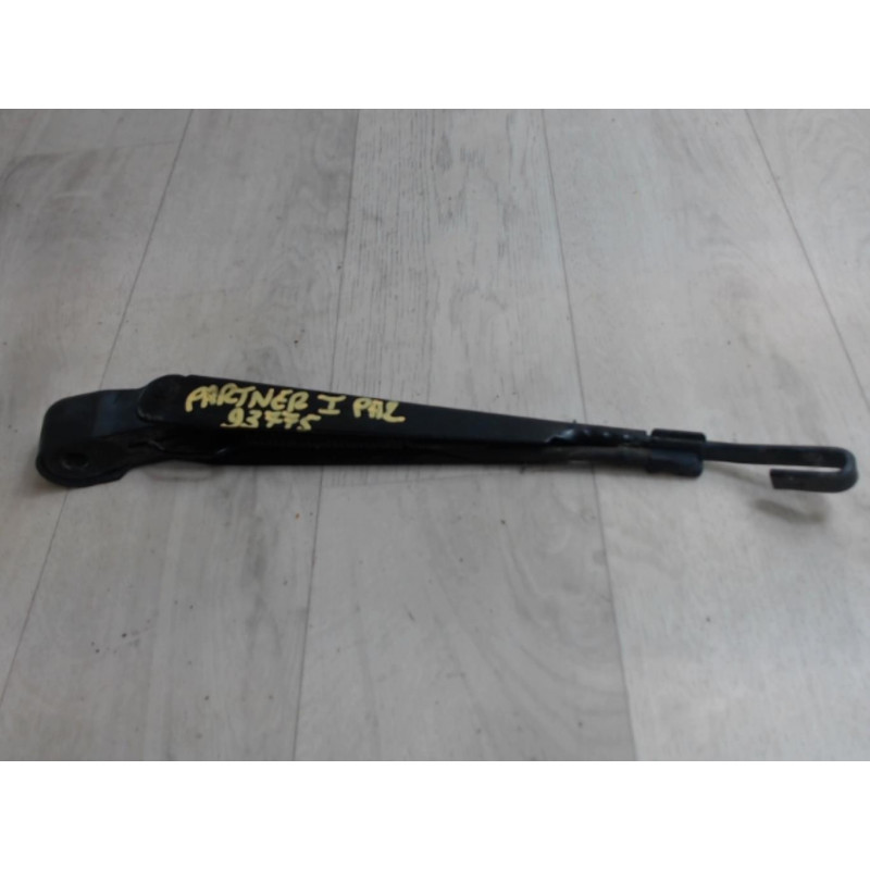 Bras essuie glace arriere PEUGEOT PARTNER PHASE 2 d’occasion